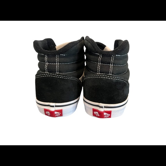 VANS Off the Wall SK8–HI Hightop Skateboard Canvas Sneaker - Picture 6 of 7